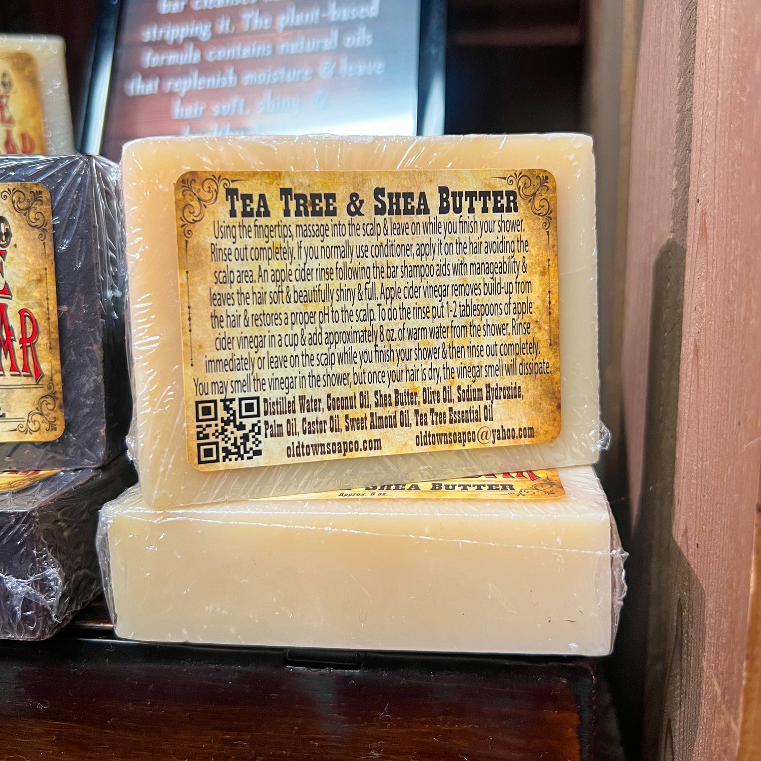 Tea Tree &amp; Shea Butter Shampoo Bar